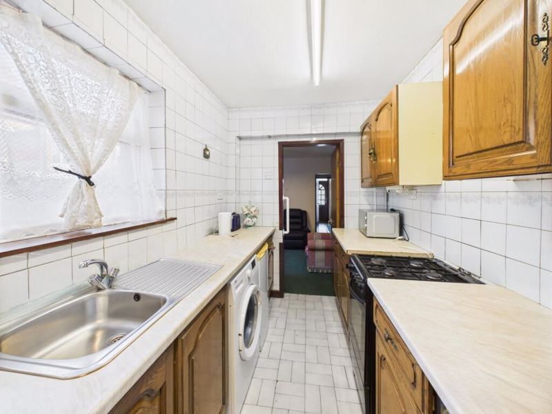 Property photo 2 of 10 Photo 2