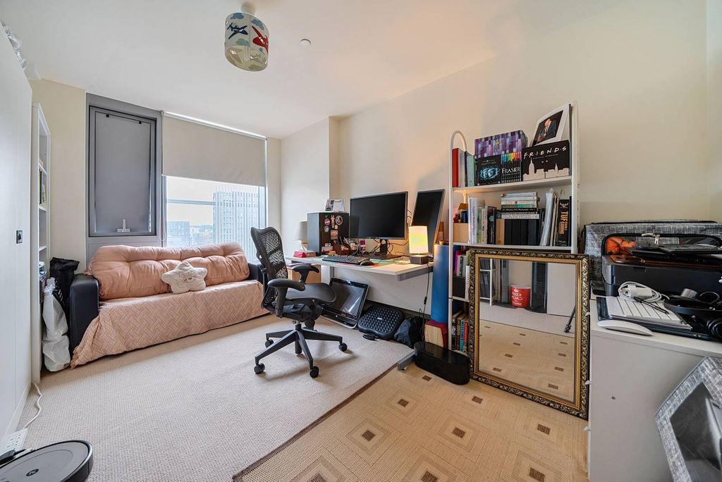 Property photo 1 of 27