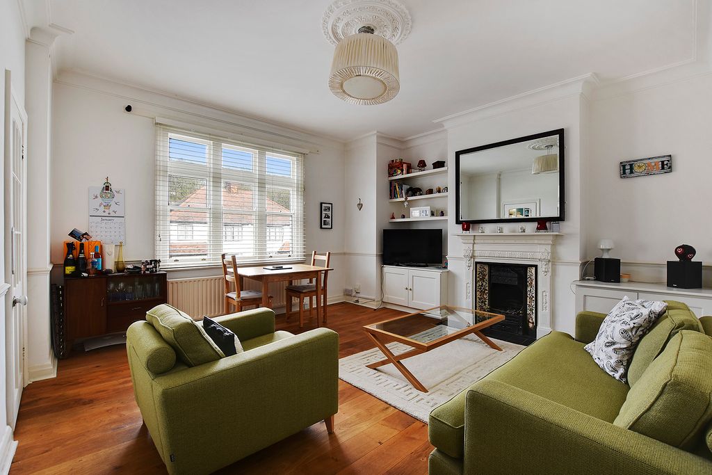 Property photo 2 of 5