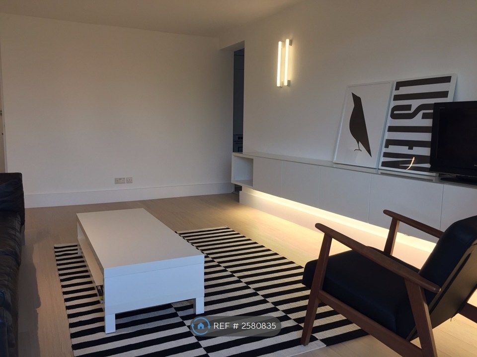 Property photo 3 of 12 Living Room