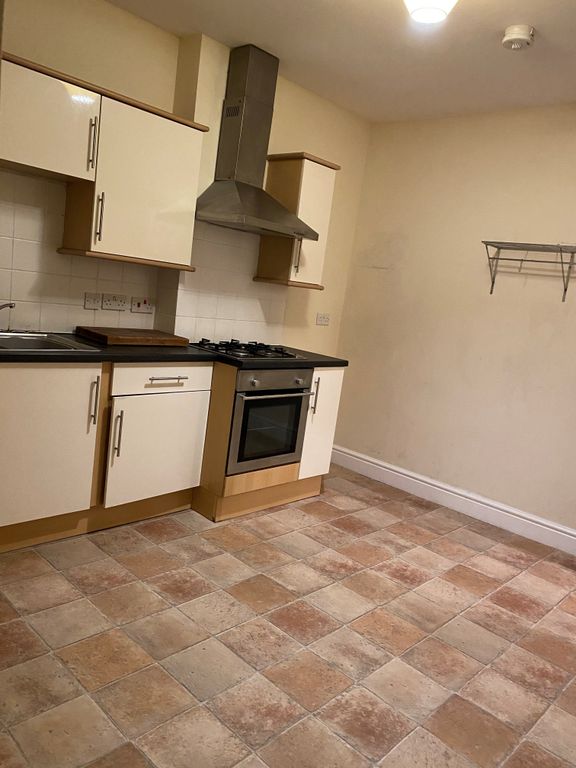 Property photo 3 of 3 Kitchen