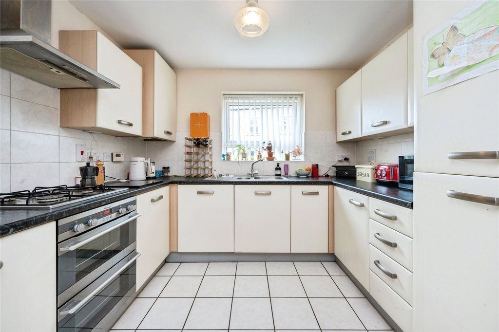 Property photo 2 of 14 Picture No. 26