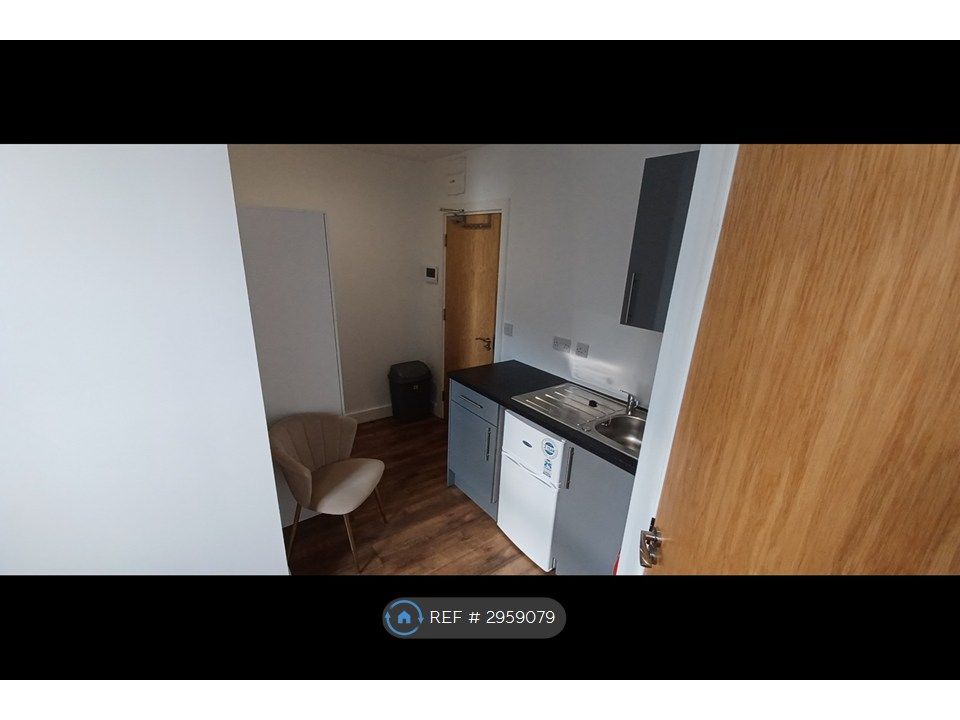 Property photo 2 of 5