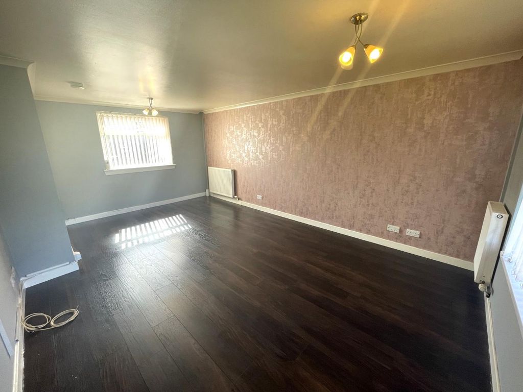 Property photo 3 of 24 20260414_121517022_Ios.Jpg