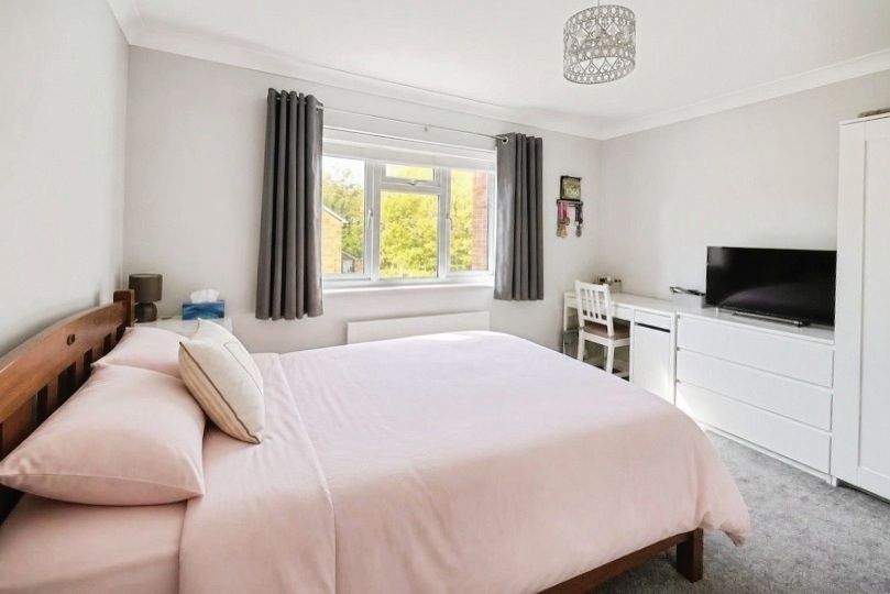 Property photo 3 of 7 Pbox-Img.Jpg