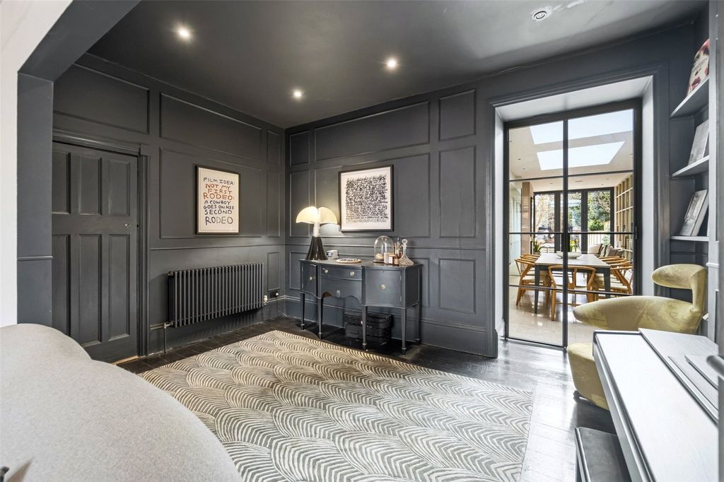 Additional image 4 of 5 bed semi-detached house for salePark Road, Hampton TW12