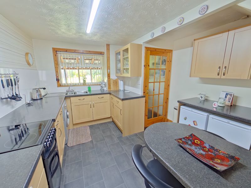 Property photo 2 of 13 Photo 10