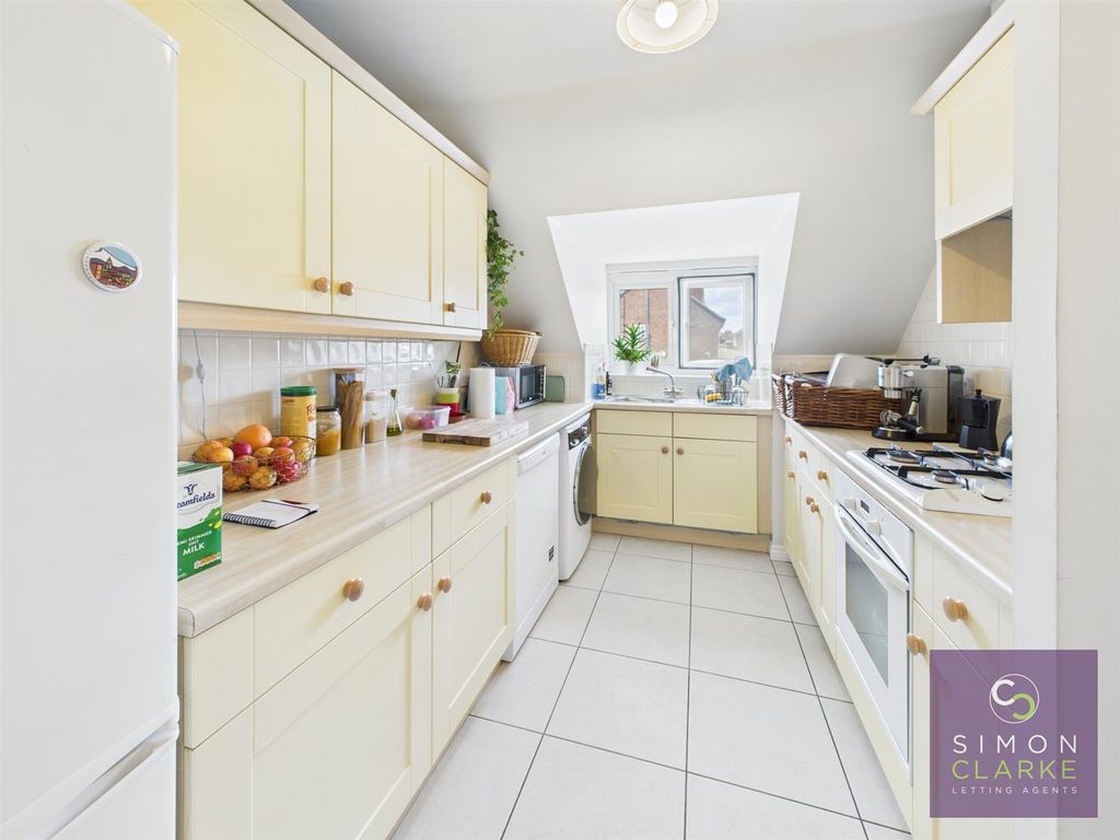 Property photo 3 of 6 Cam05425G0-Pr0041-Still007.Jpg