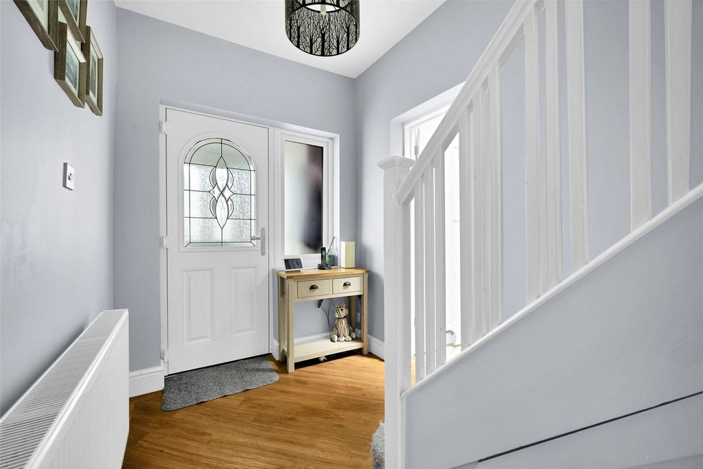 Property photo 3 of 16 Hallway