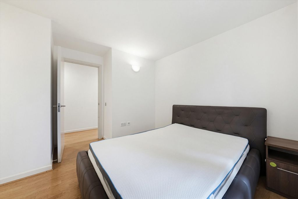 Property photo 2 of 15 Image