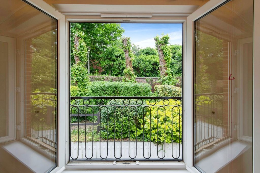 Property photo 2 of 16 Rear Aspect