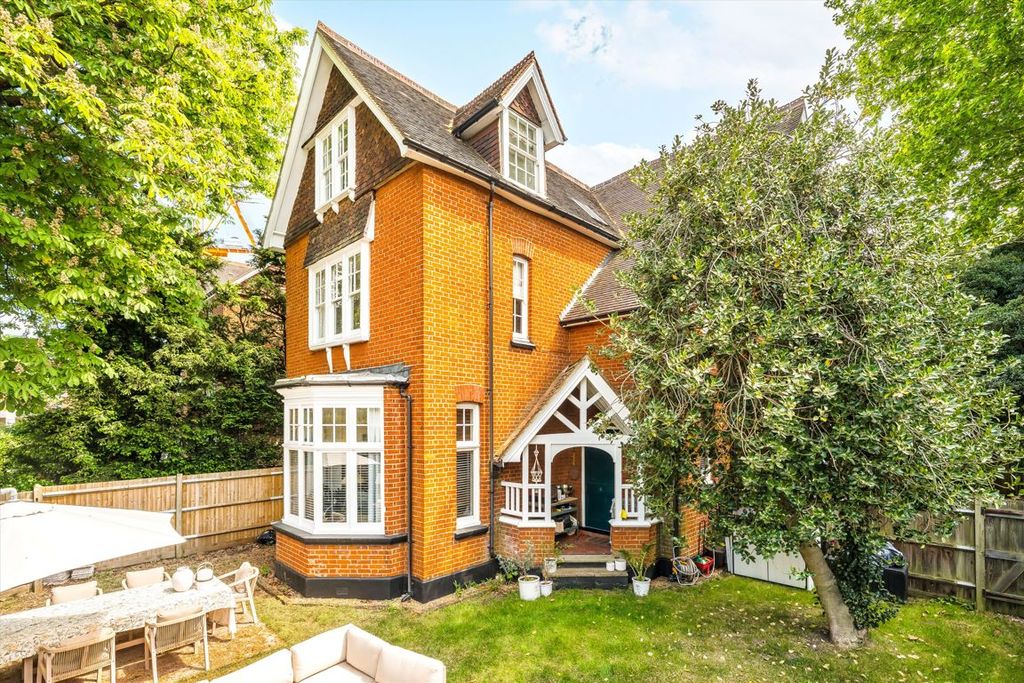 Property photo 1 of 6