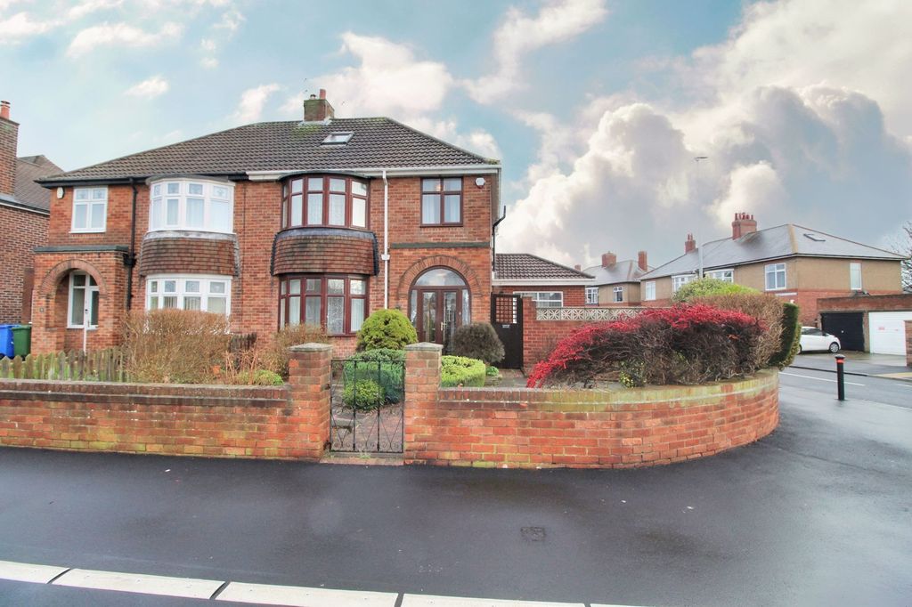 Property photo 1 of 24 Front Exterior