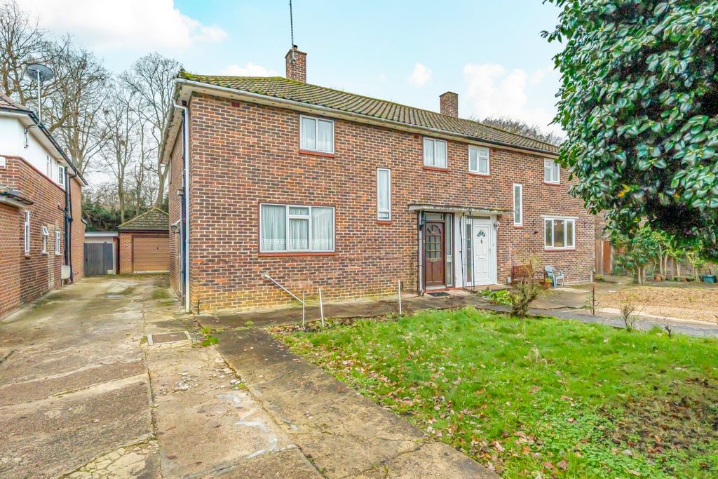 Property photo 1 of 21 Picture No. 04