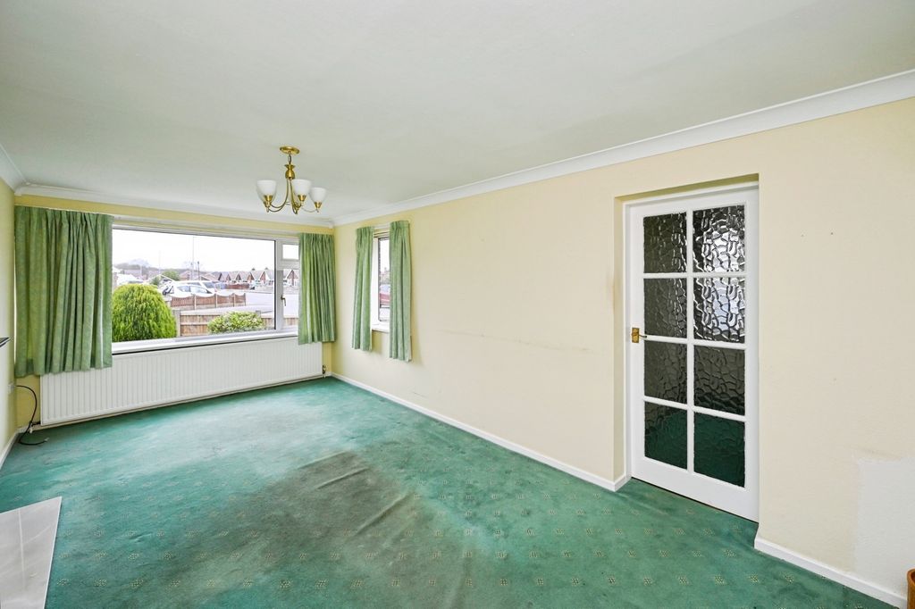 Property photo 2 of 15 Pbox-Img.Jpg