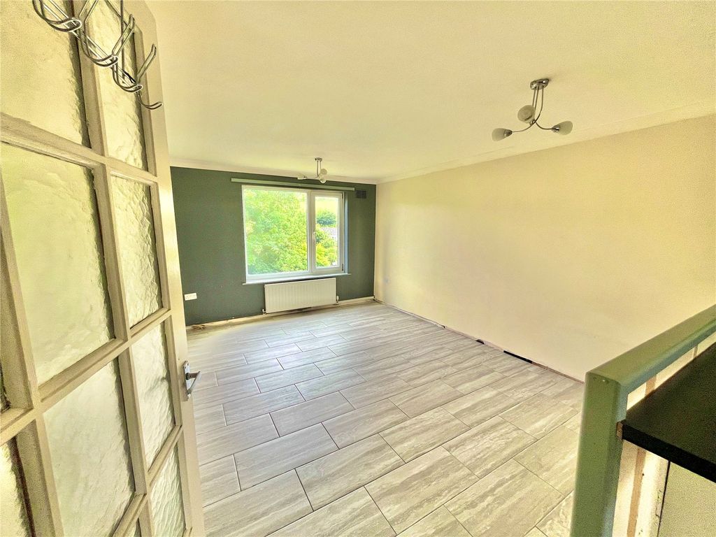 Property photo 3 of 14 Picture No. 07
