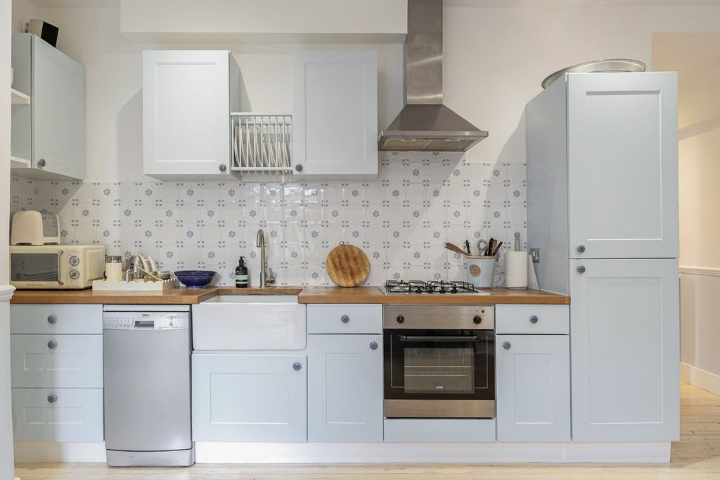 Property photo 3 of 9 Picture No. 04