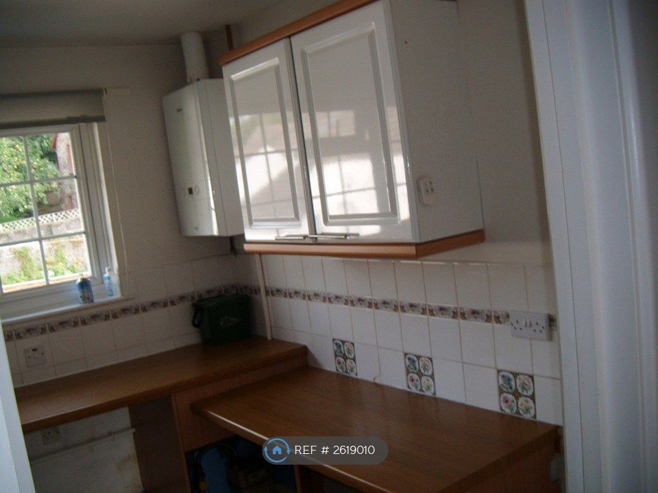 Property photo 2 of 3