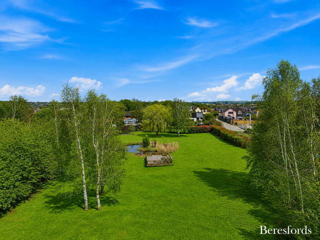 Property photo 1 of 57 Picture No. 74