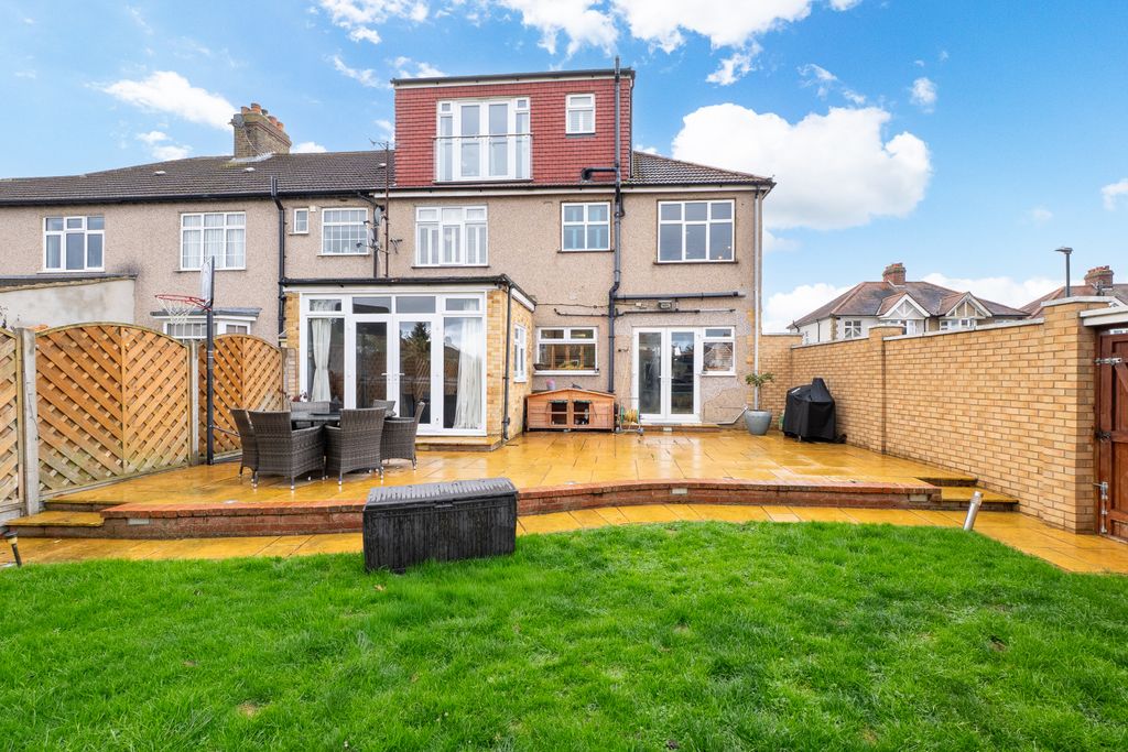 Property photo 3 of 44 Picture No. 44