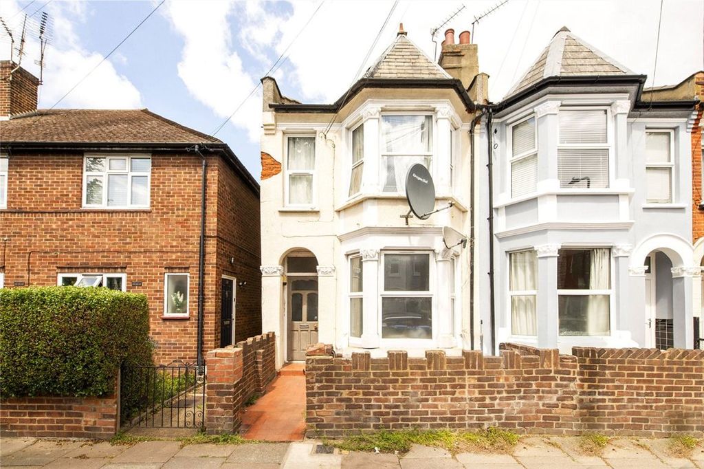 Property photo 1 of 7