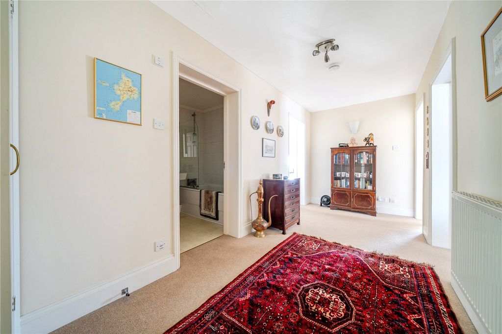 Property photo 2 of 21 Picture No. 21