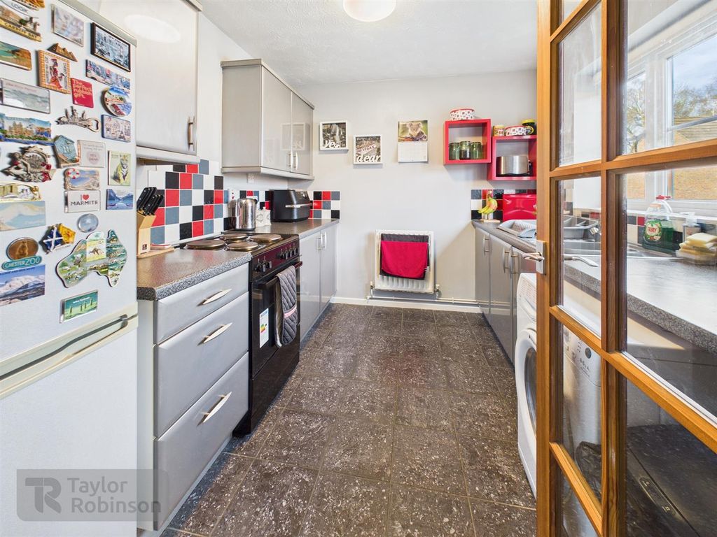 Property photo 3 of 13 Cam02600G0-Pr0635-Still007.Jpg