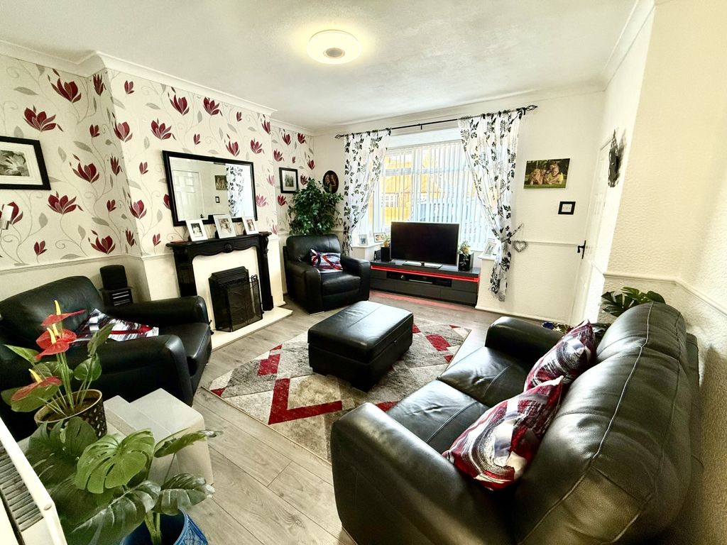 Property photo 3 of 11 Img_2191