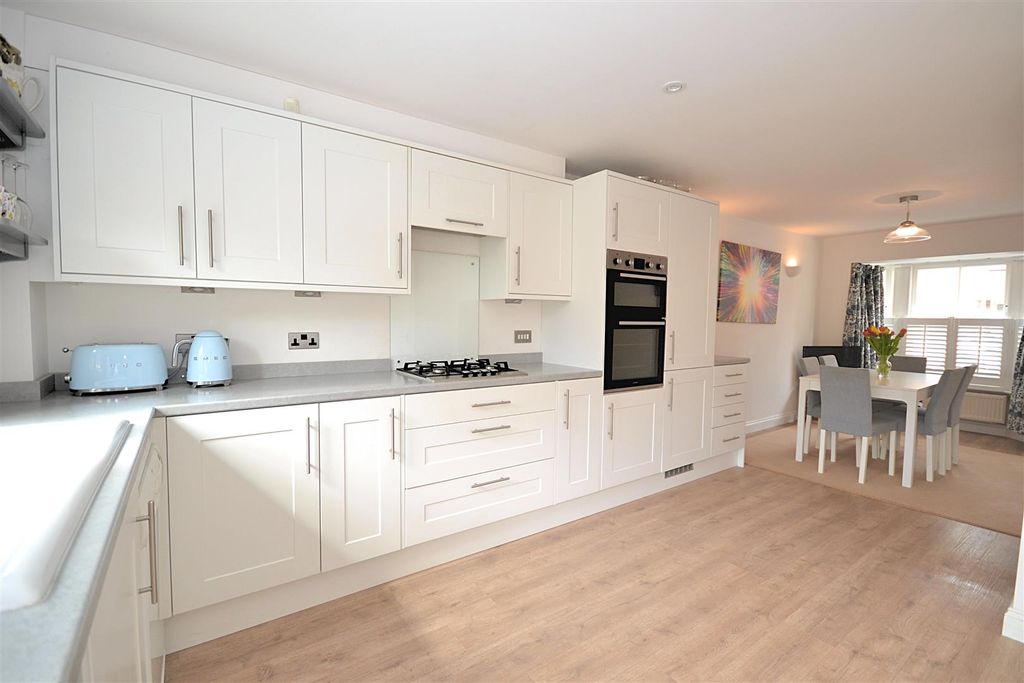 Property photo 2 of 15 20 (20).Png