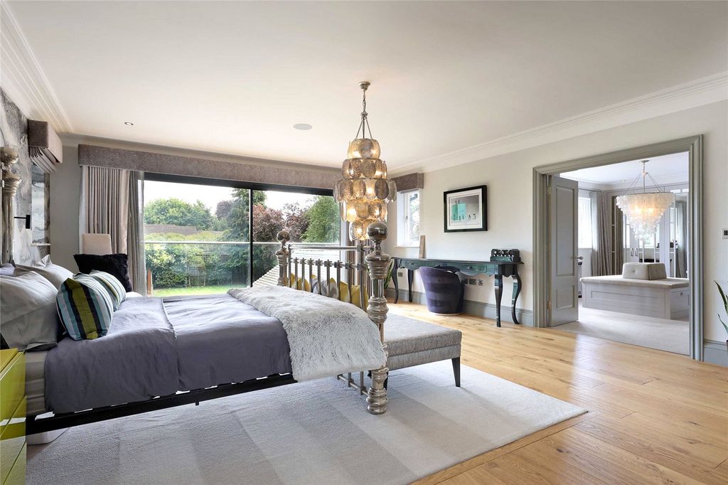 Additional image 10 of 6 bed detached house for salePenn Road, Beaconsfield, Buckinghamshire HP9