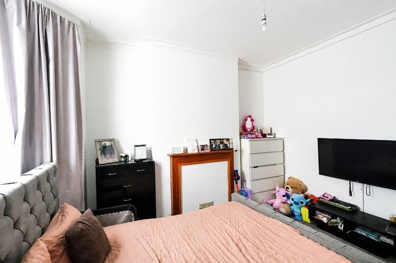 Property photo 3 of 17 Img 0627