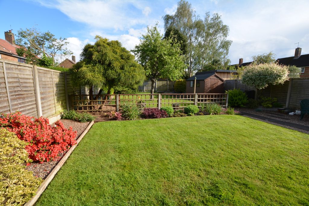 Property photo 1 of 11 Rear Garden