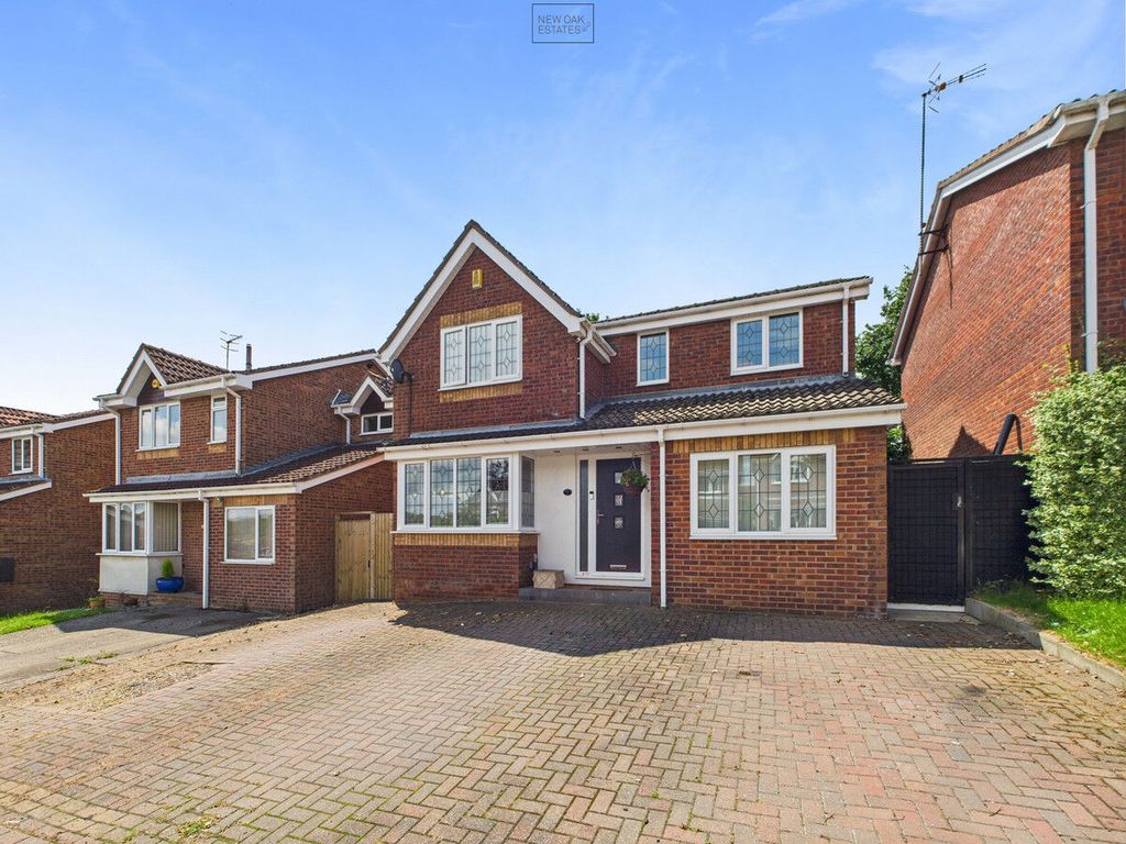 Property photo 2 of 32