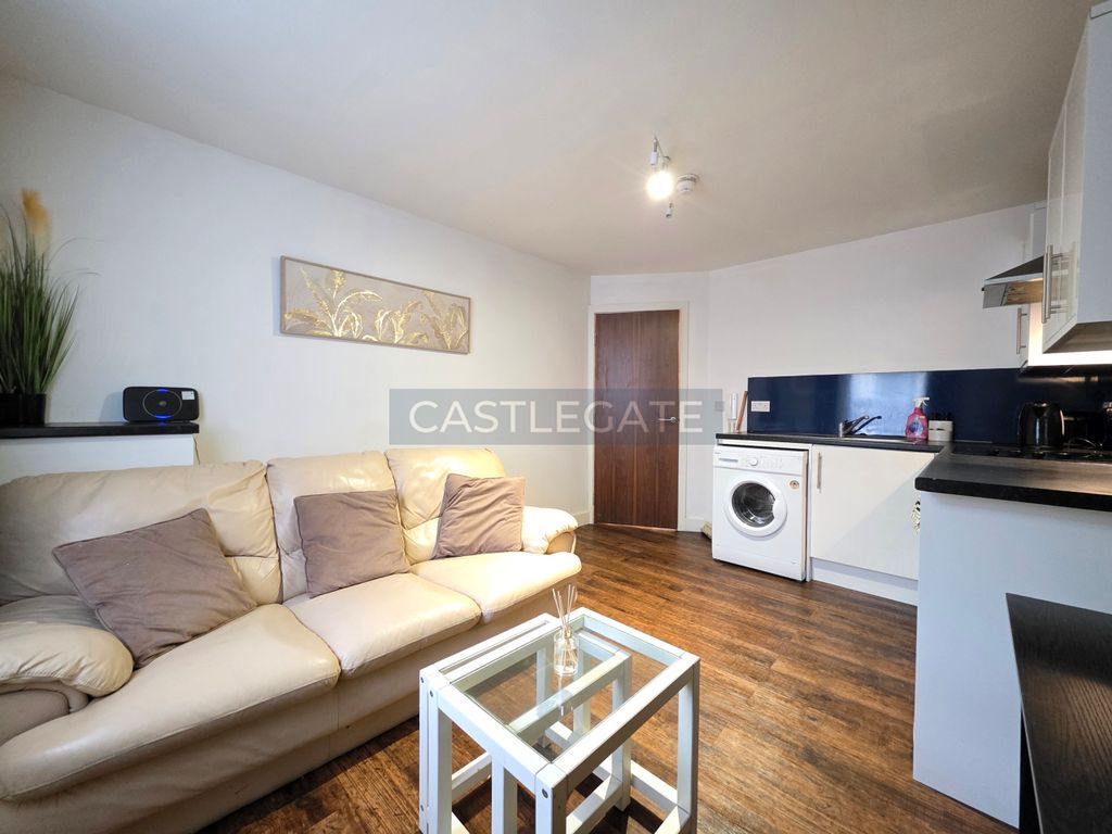 Property photo 1 of 13 Rico Apartment 4 (7)