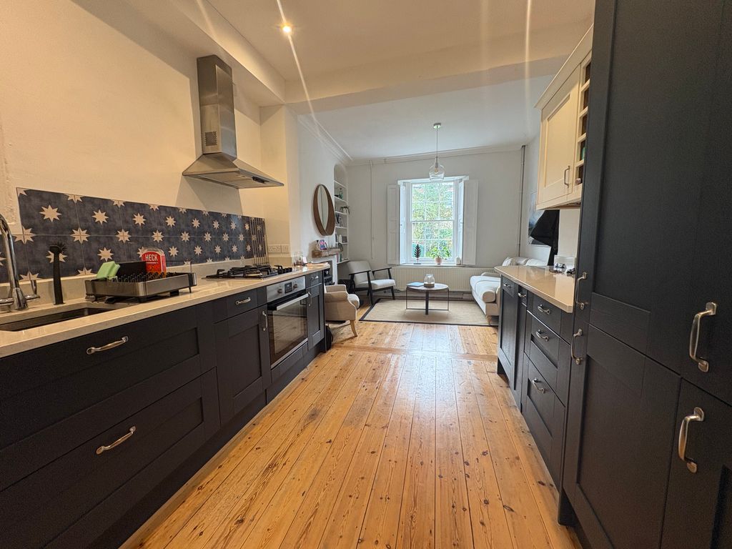 Property photo 1 of 15 Kitchen