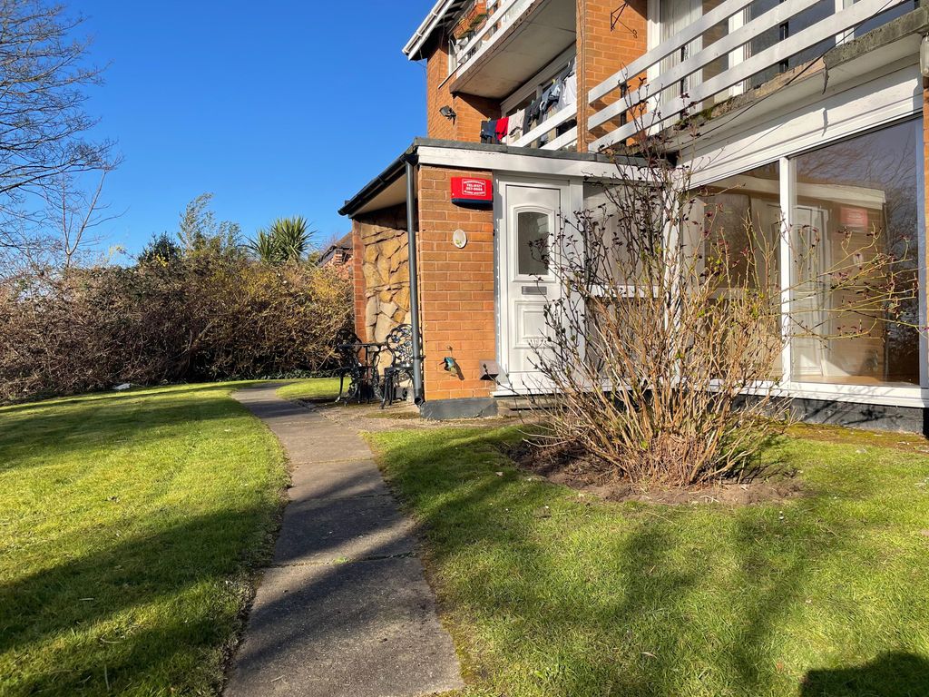 Property photo 1 of 13 Exterior