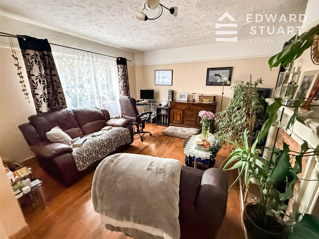 Property photo 2 of 9 Picture No. 05