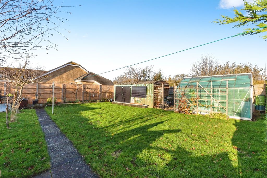 Property photo 3 of 17