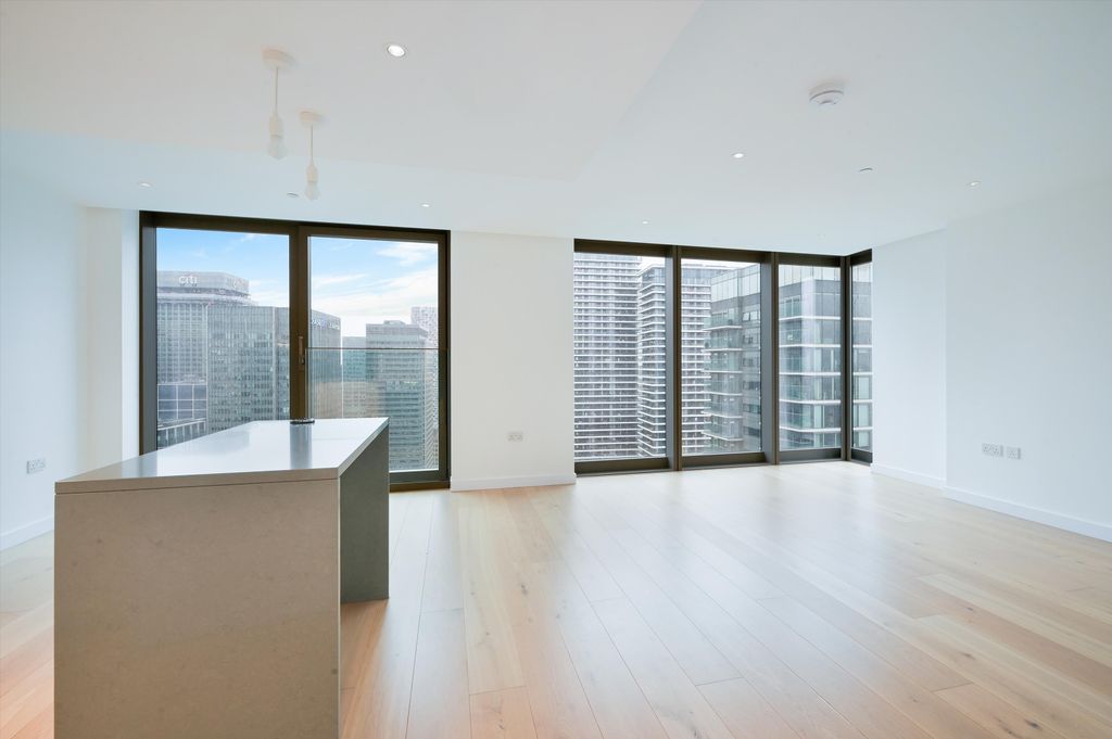 Property photo 2 of 13 Image