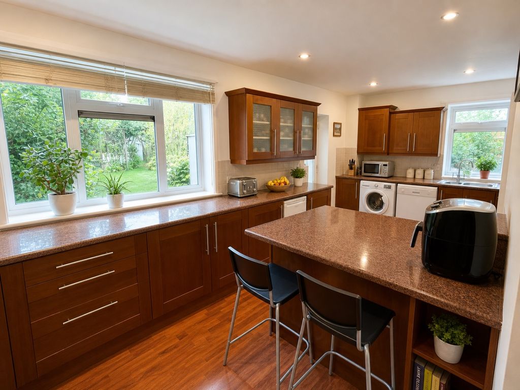 Property photo 3 of 8 5137004