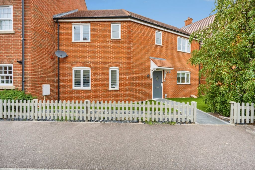 Property photo 1 of 18 Pbox-Img.Jpg
