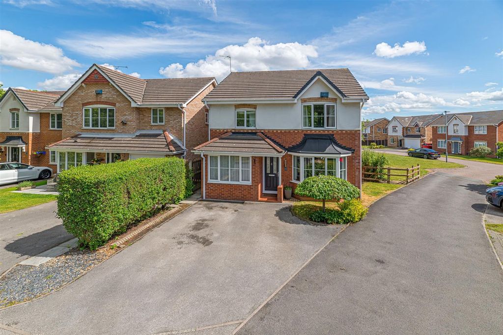 Property photo 1 of 24 Exterior