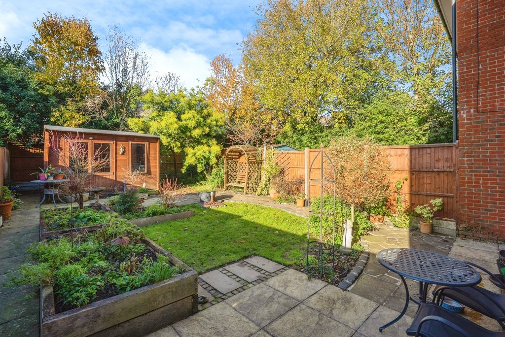 Property photo 2 of 15 Pbox-Img.Jpg