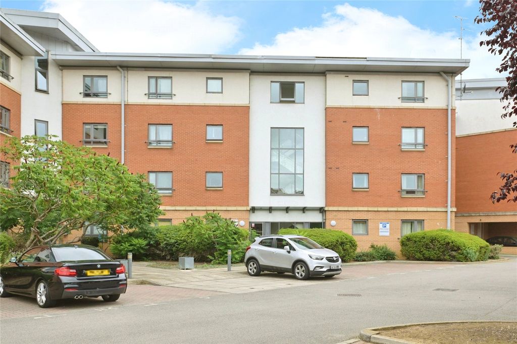 Property photo 1 of 15 Front