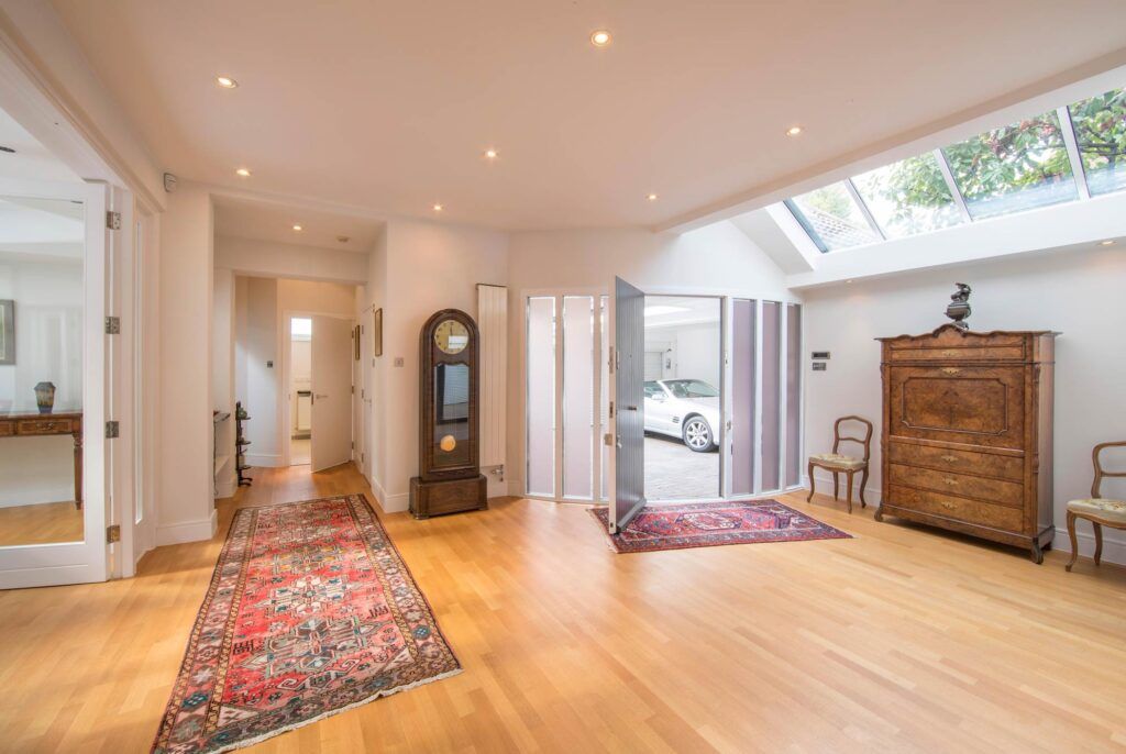 Property photo 2 of 13