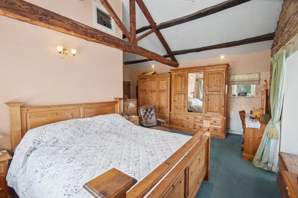 Property photo 2 of 25 Picture No. 27
