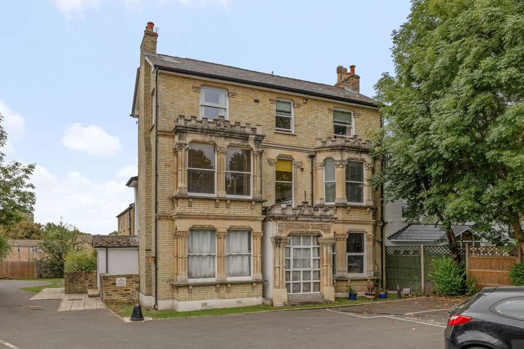Property photo 1 of 9 918A9435
