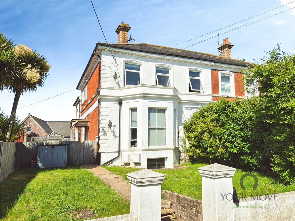 Property photo 1 of 10 Front
