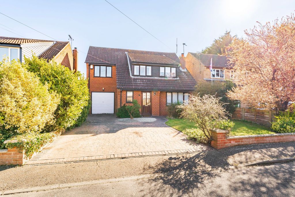 Property photo 1 of 23
