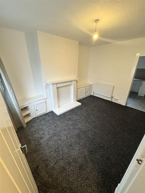 Property photo 2 of 16 Img_4986.Jpeg